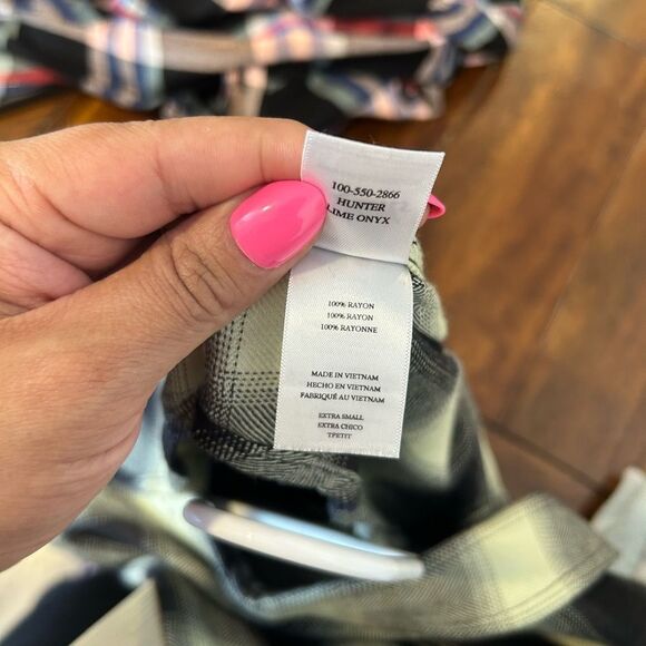 NWOT Rails Jackson Flannel Button Down in Black & Azure XS - Picture 5 of 5